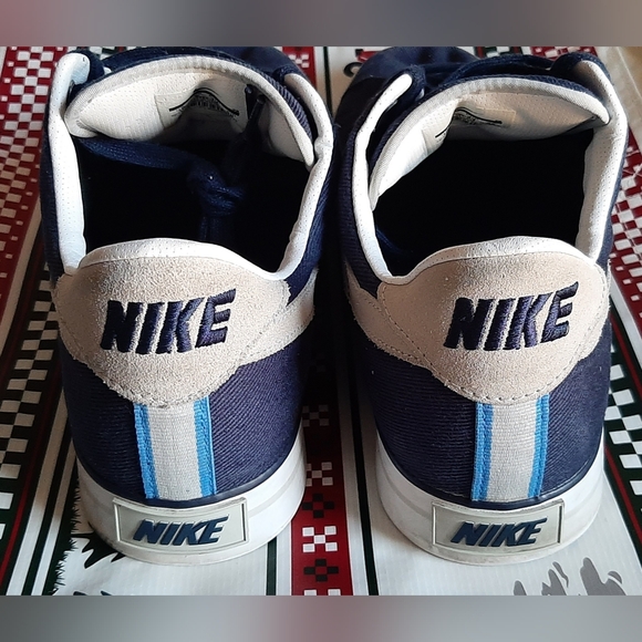 Nike Court Legacy Canvas Shoes - Picture 10 of 14